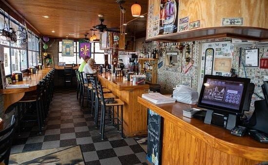 #25. Bob's Downtown Restaurant